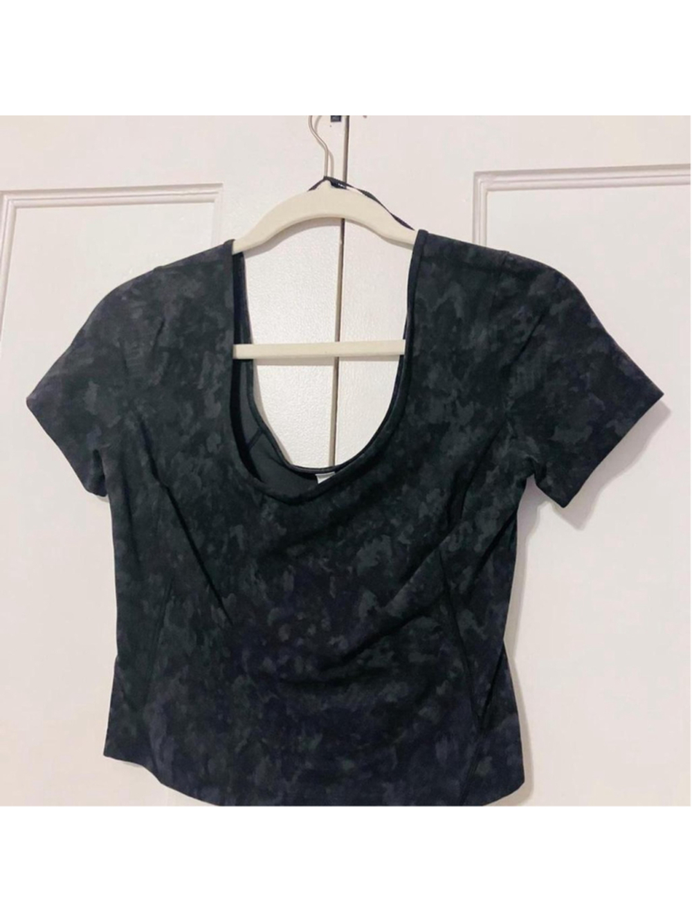 Grey Camo Lululemon Align T-Shirt (Incognito Camo, 6)
